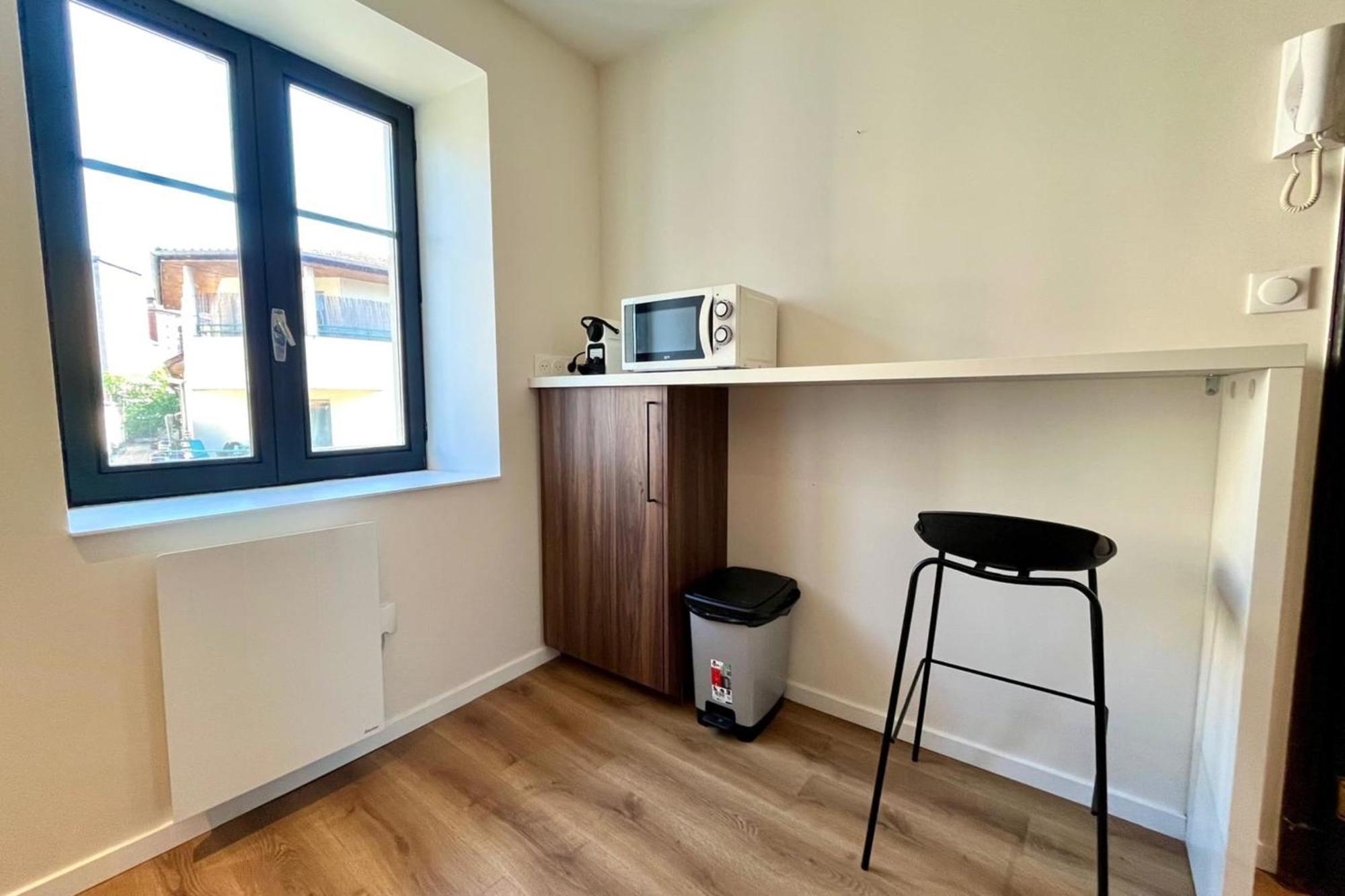 Apartment Pepiniere Renove Et Equipe Nancy